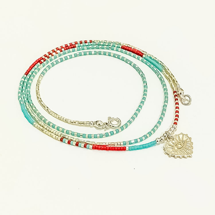 Collar Ojo Turco