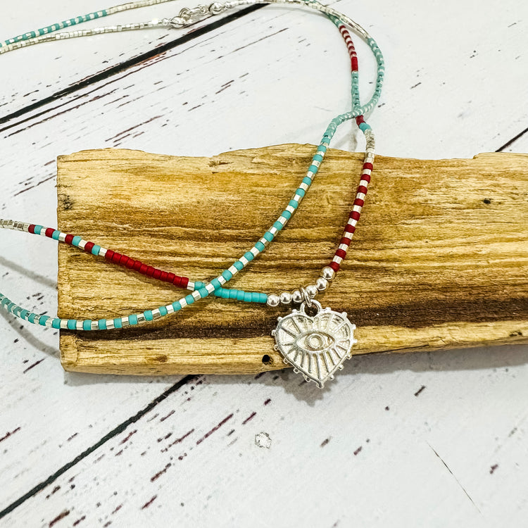 Collar Ojo Turco