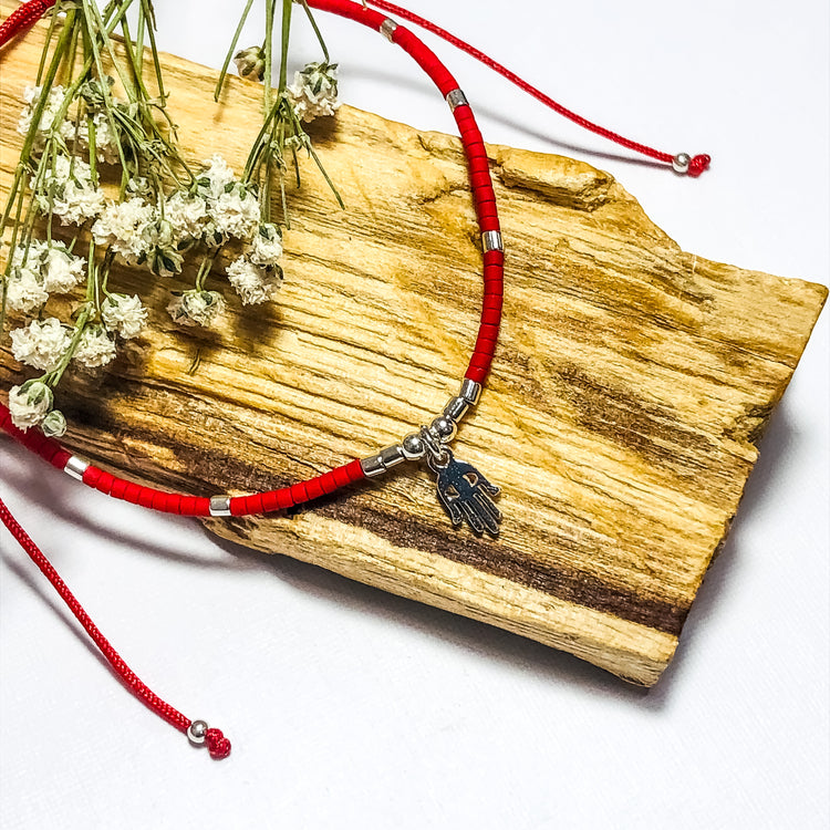 Pulsera Mostacillas Mano de Fátima colgante